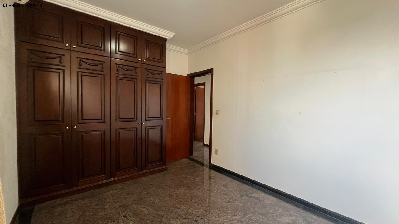 Apartamento, 4 quartos, 220 m² - Foto 15