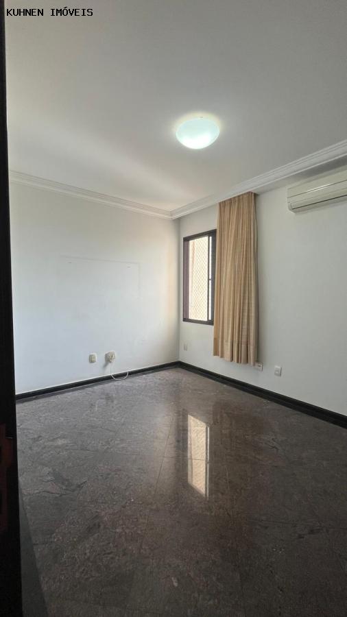 Apartamento, 4 quartos, 220 m² - Foto 13