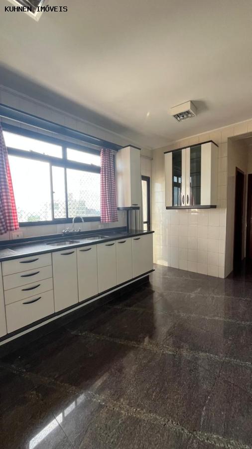 Apartamento, 4 quartos, 220 m² - Foto 24