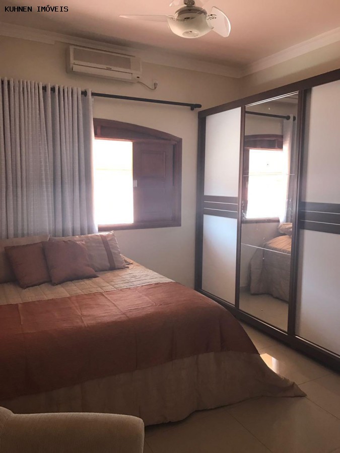 Casa, 3 quartos, 304 m² - Foto 6