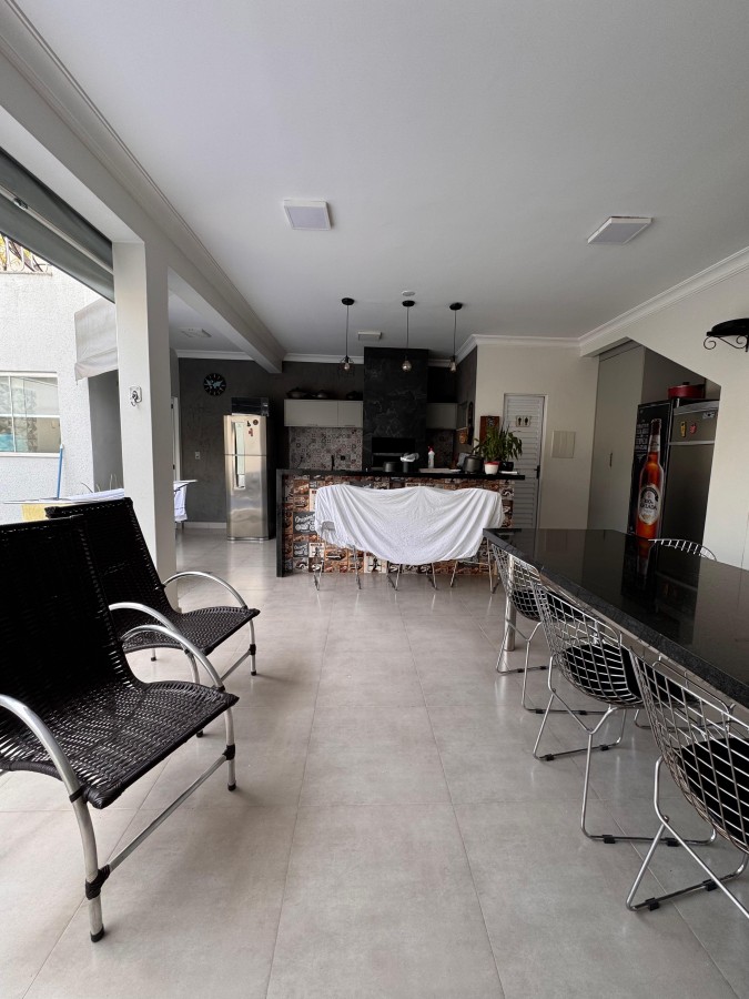 Casa, 3 quartos, 268 m² - Foto 23