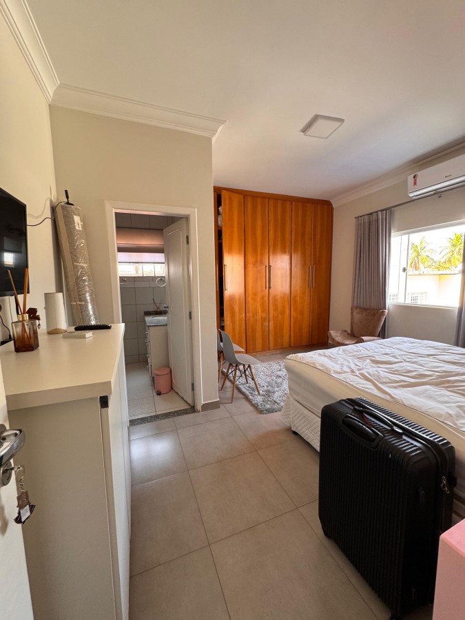 Casa, 3 quartos, 268 m² - Foto 37