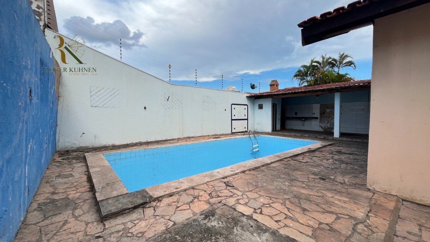 Casa, 4 quartos, 250 m² - Foto 4